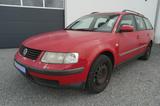 Volkswagen Passat 1.6 Kombi*Klima*SHZ*Automatik - Volkswagen Passat aus 1998: Kombi