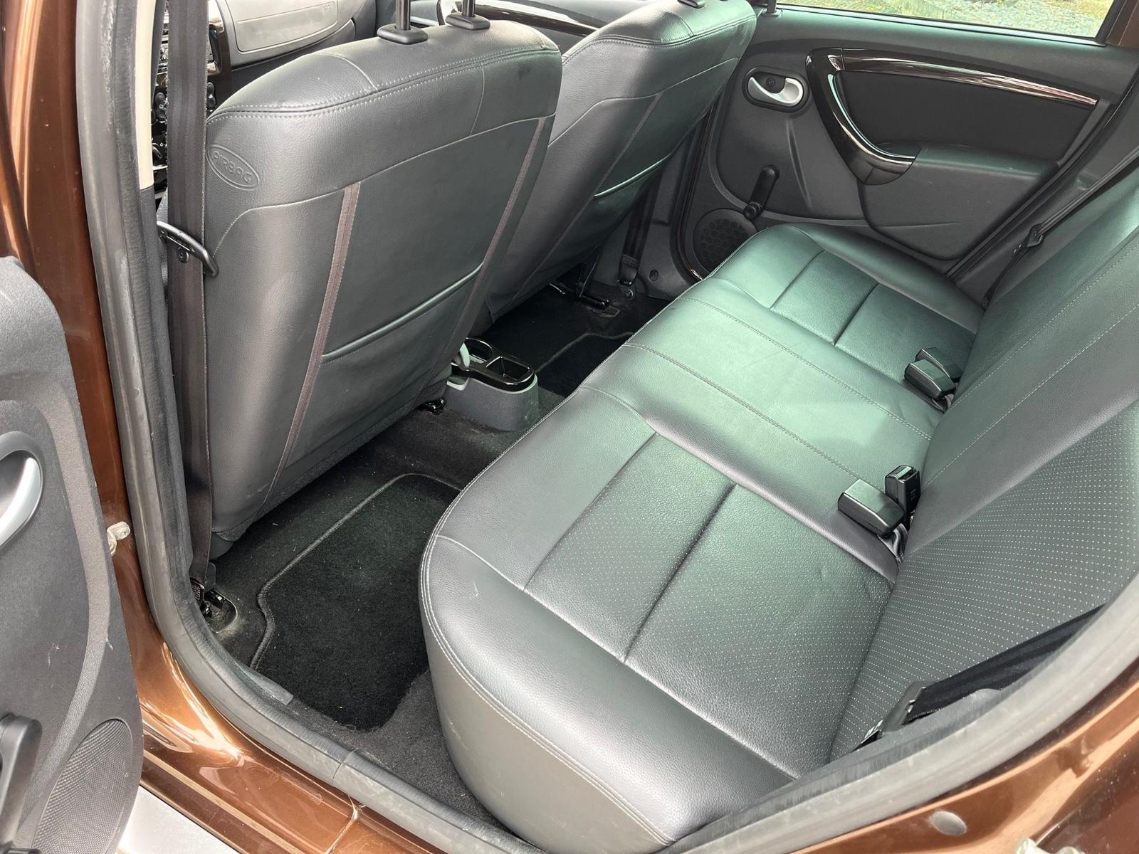 Dacia Duster 2011 — photo 10