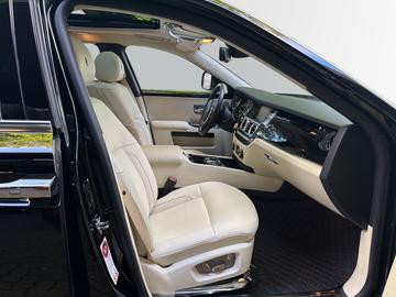 2010 ROLLS-ROYCE GHOST 照片 9