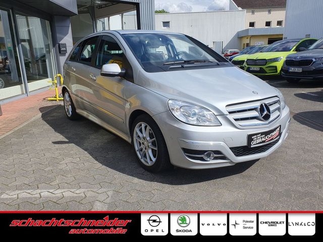 Mercedes-Benz B 180 Aut.+Sportpak+Sitzheizung+PDC+