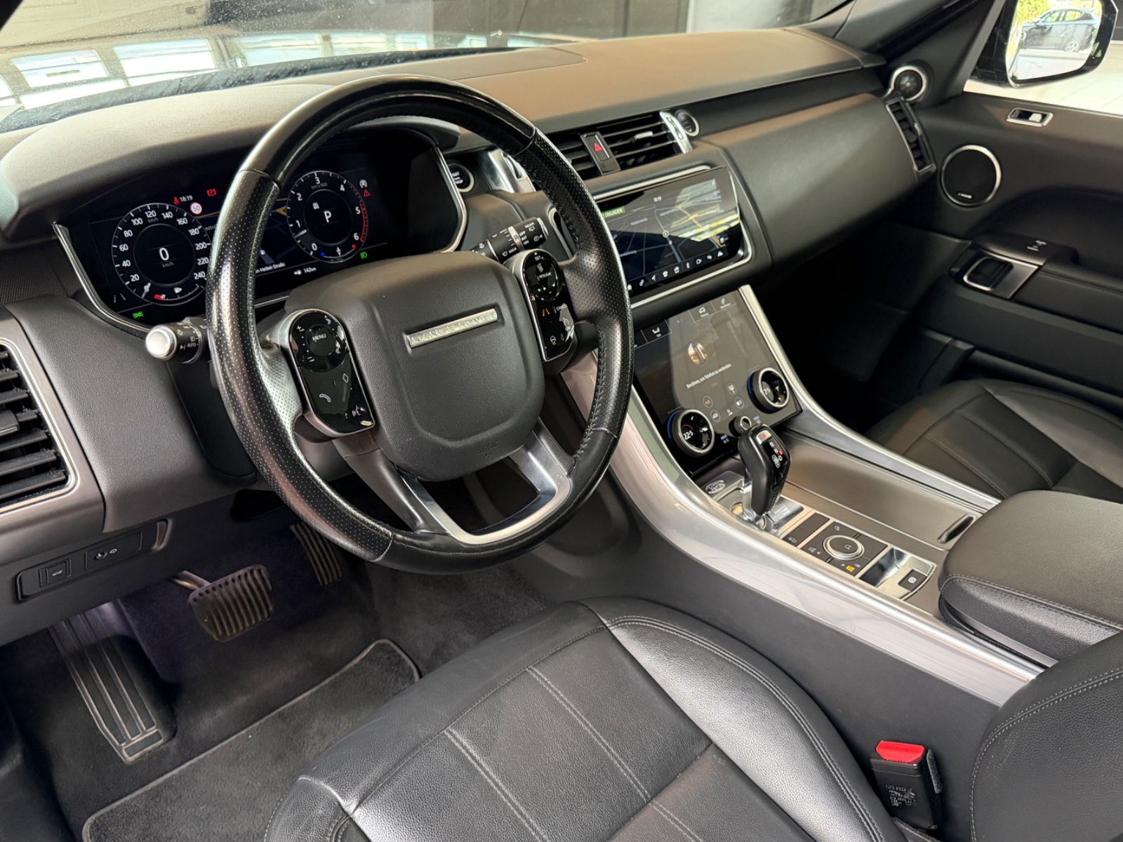 Fahrzeugabbildung Land Rover Range Rover Sport/PANORAMA/MERIDIAN/KAMERA