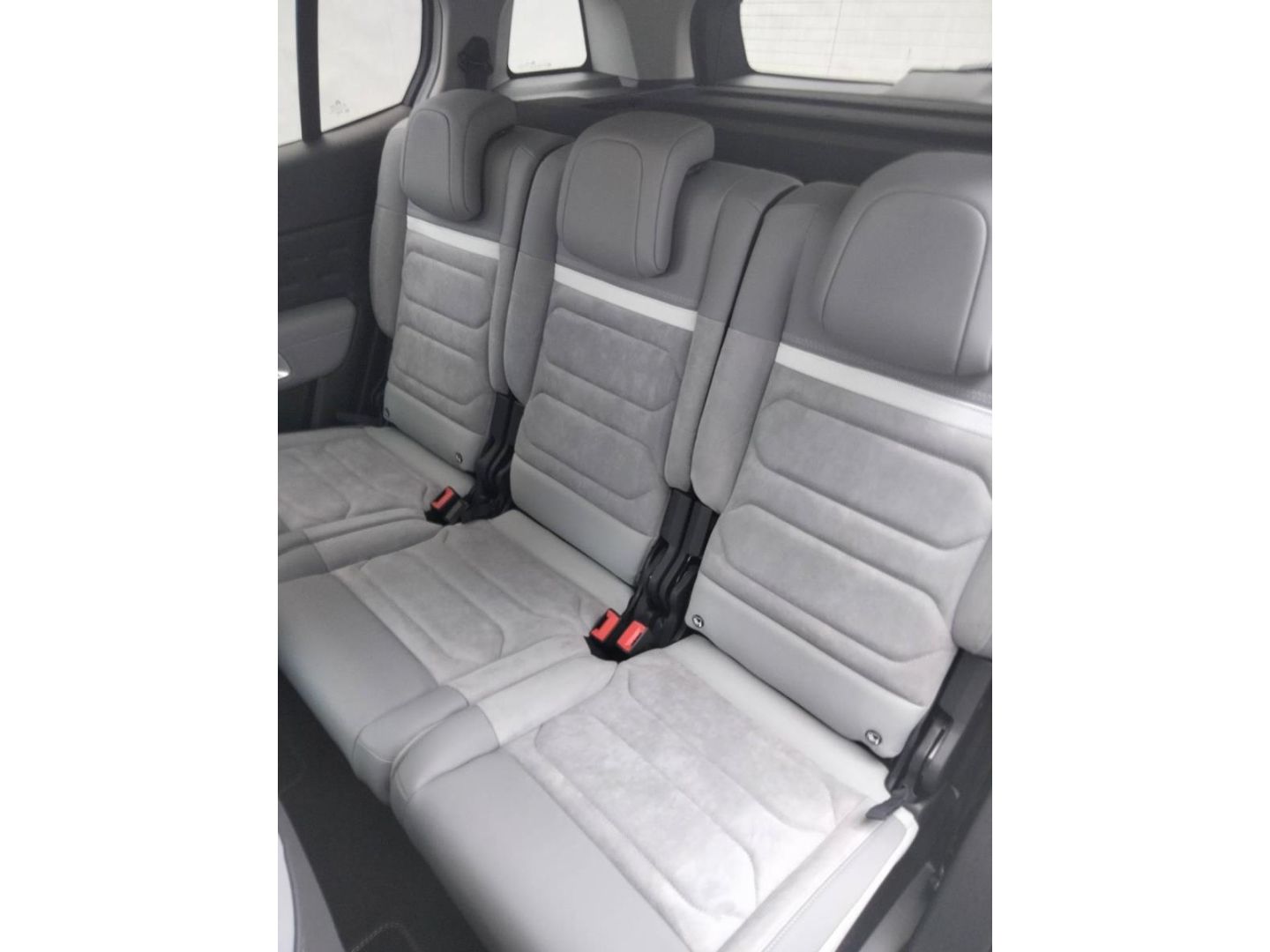 Fahrzeugabbildung Citroën C5 Aircross Hybrid 136 e-DSC6 e-Series