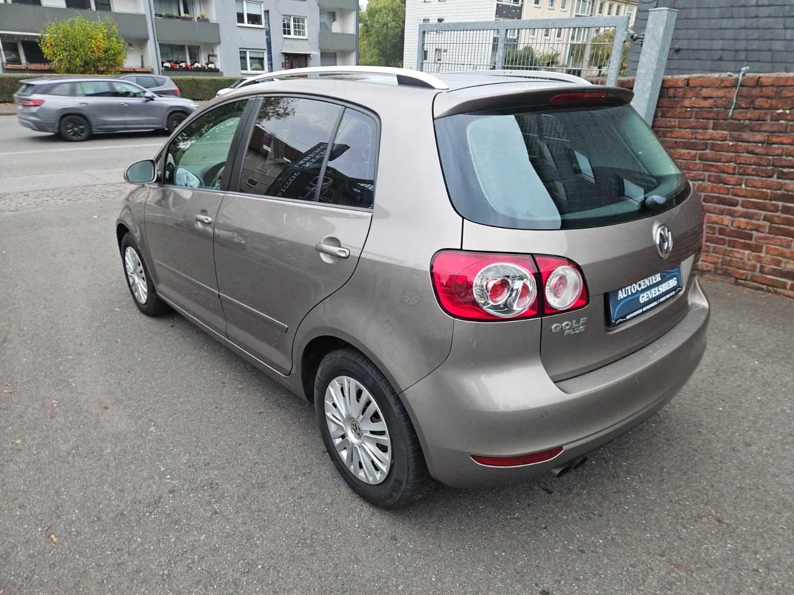 Volkswagen Golf Plus 2011 — photo 12