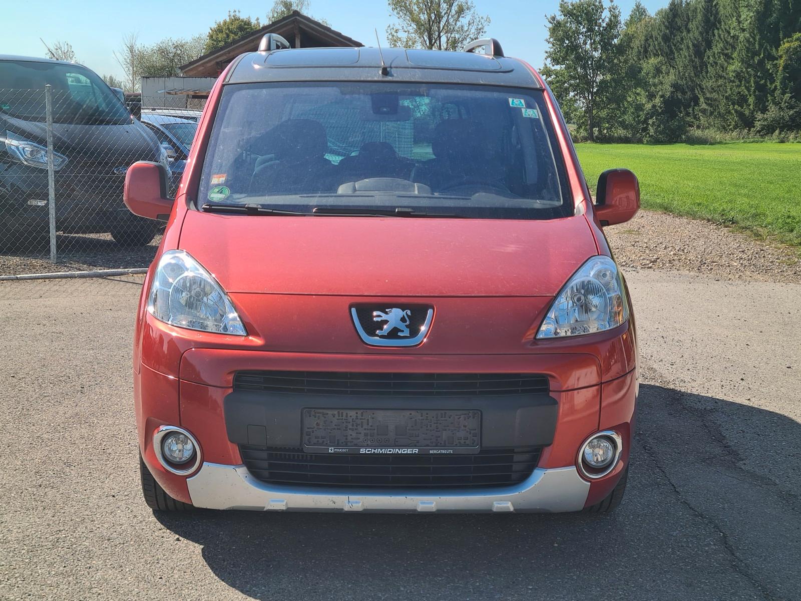 Peugeot Partner Tepee Family Klima 8fach Pano ZR neu