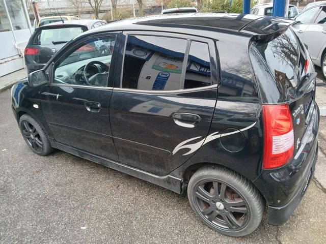 Kia Picanto 1.1 EX MTW R-Line Edition