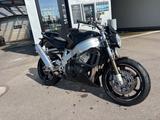 Honda CBR 900 rr sc 28 - HONDA CBR 900 SC28