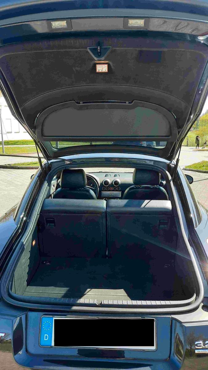 Audi TT Coupe 3.2 quattro 8N - Handschalter, schwarz