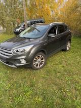 Ford Kuga 1,5l - Ford Kuga: Limousine