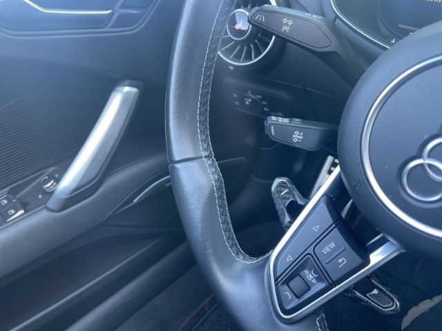 Fahrzeugabbildung Audi TTS Roadster 2.0 TFSI Quattro  Autom. Navi, Lede