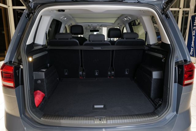 Volkswagen Touran 1.5TSI DSG Highline AHK Pano StdHz Keyles