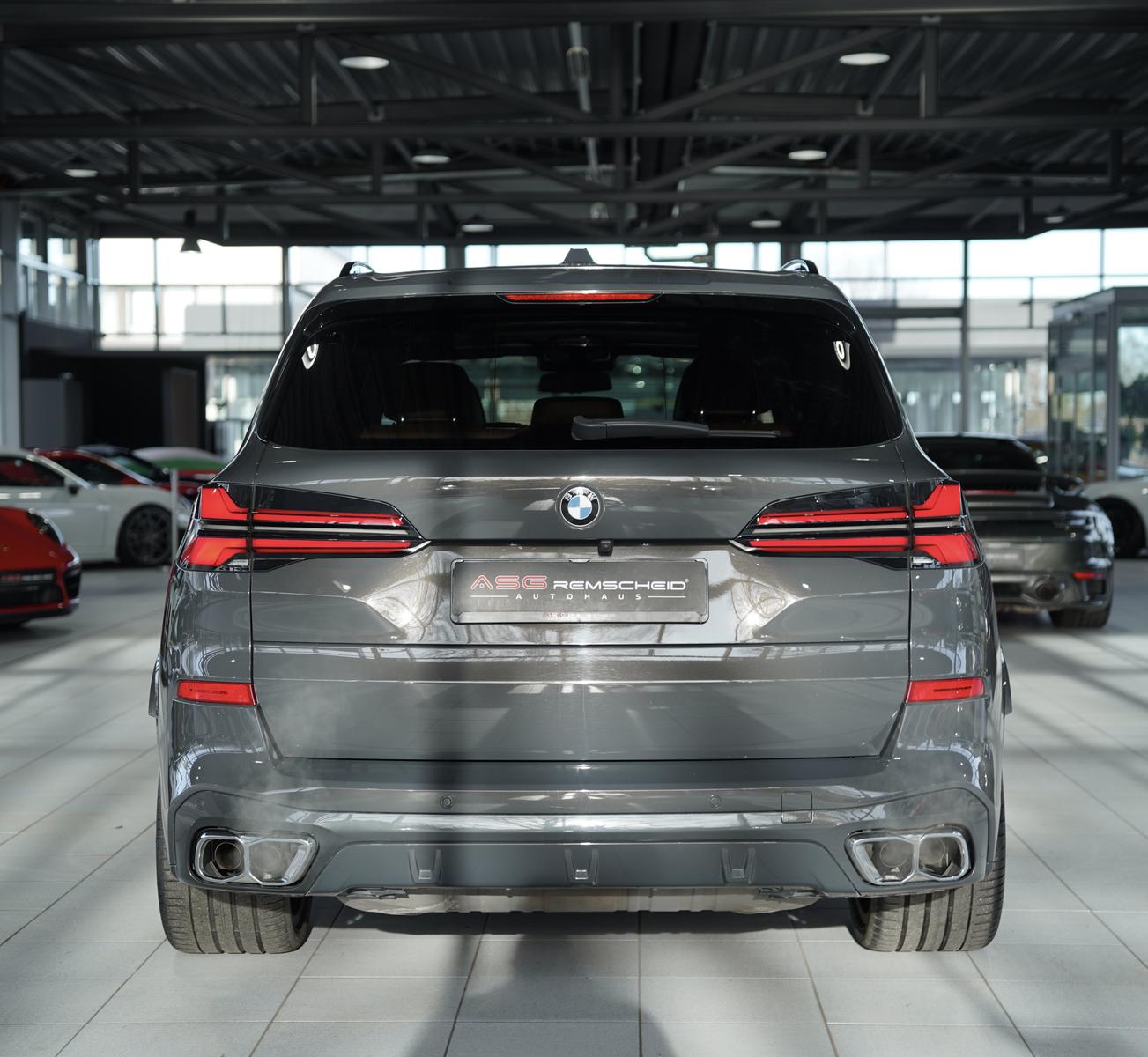 BMW X5 M60 i xD *1.H *22 *ACC*Sky Lounge*H-UP*AHK