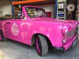 Trabant Cabrio Pinke Pappe - Trabant 601: Cabrio