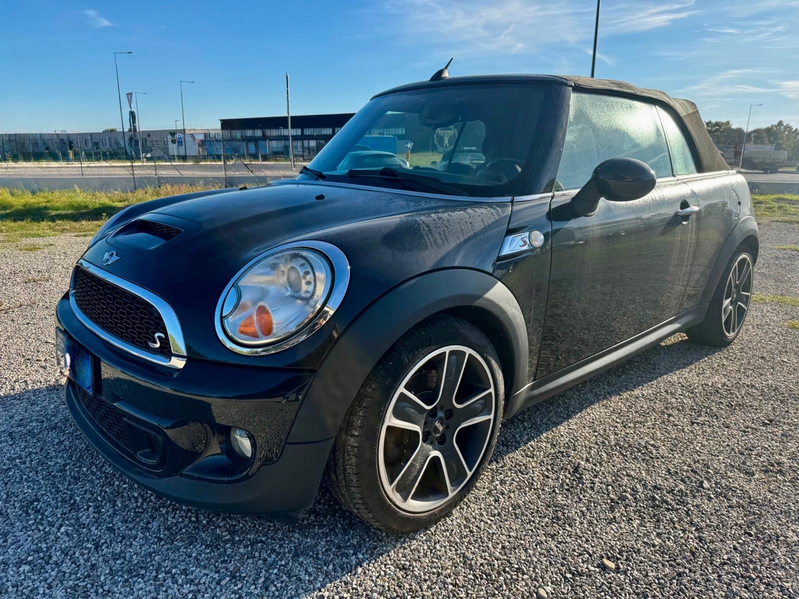 MINI Cooper S Cabrio