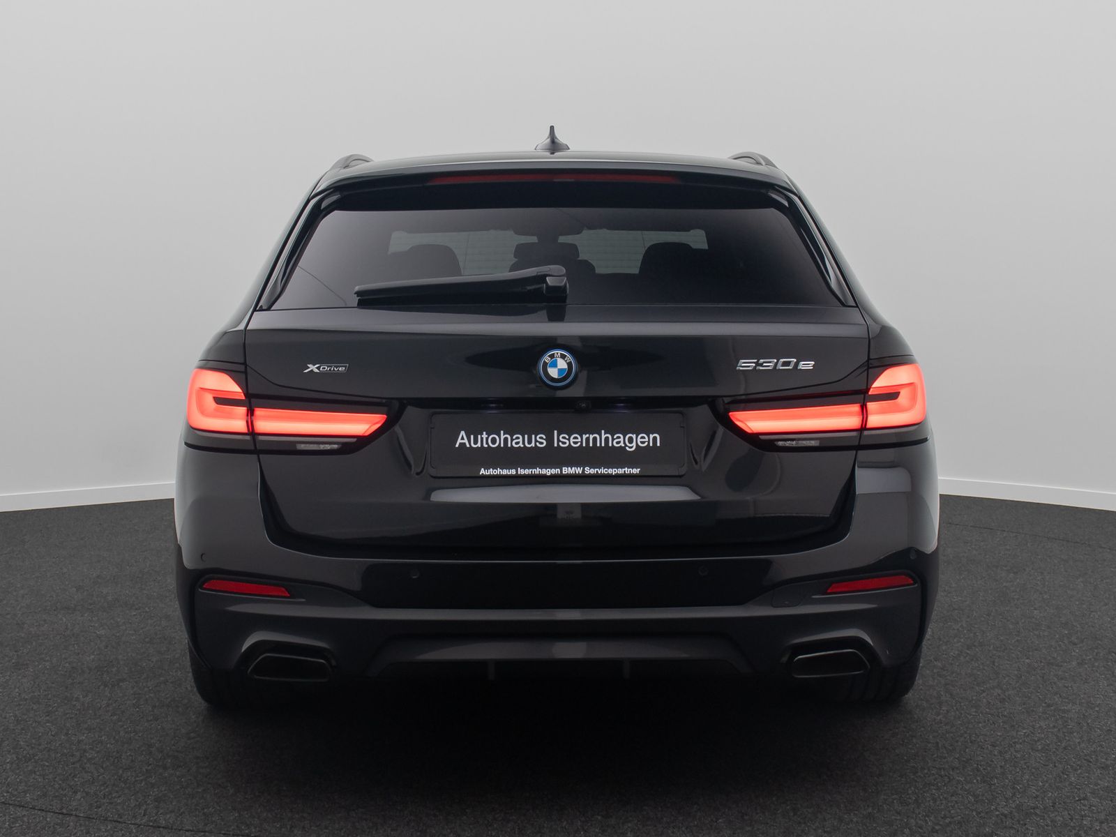 Fahrzeugabbildung BMW 530e xD M Sport HUD DAB Laser Kamera 4xKlima 19"