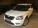 Skoda Yeti Joy 1.4 TSI*1.HAND*150PS*XENON*ALLRAD*NAVI - Skoda Yeti: Joy