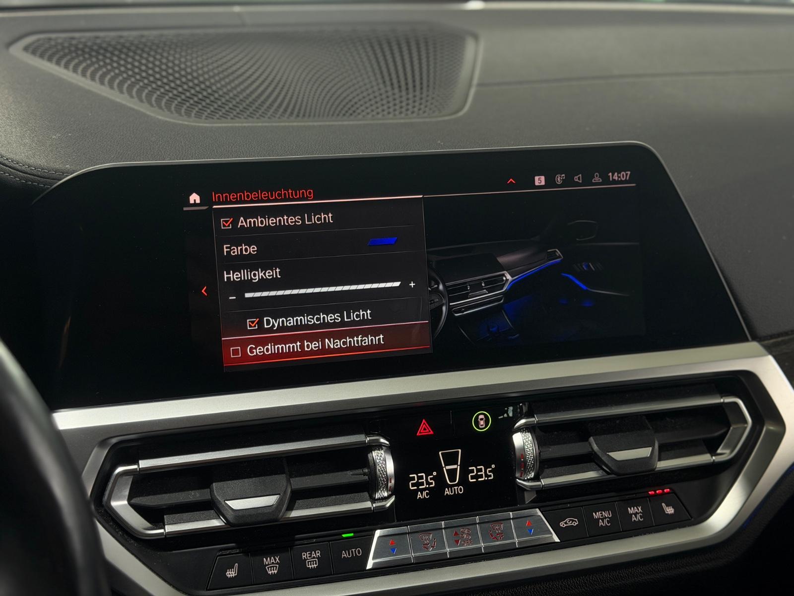 BMW 330 i xDrive Lim. Luxury Line|1.HAND|NAVI|LEDER|
