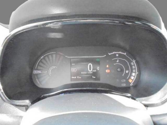 Fahrzeugabbildung Dacia Spring Essential CCS- Anschluss