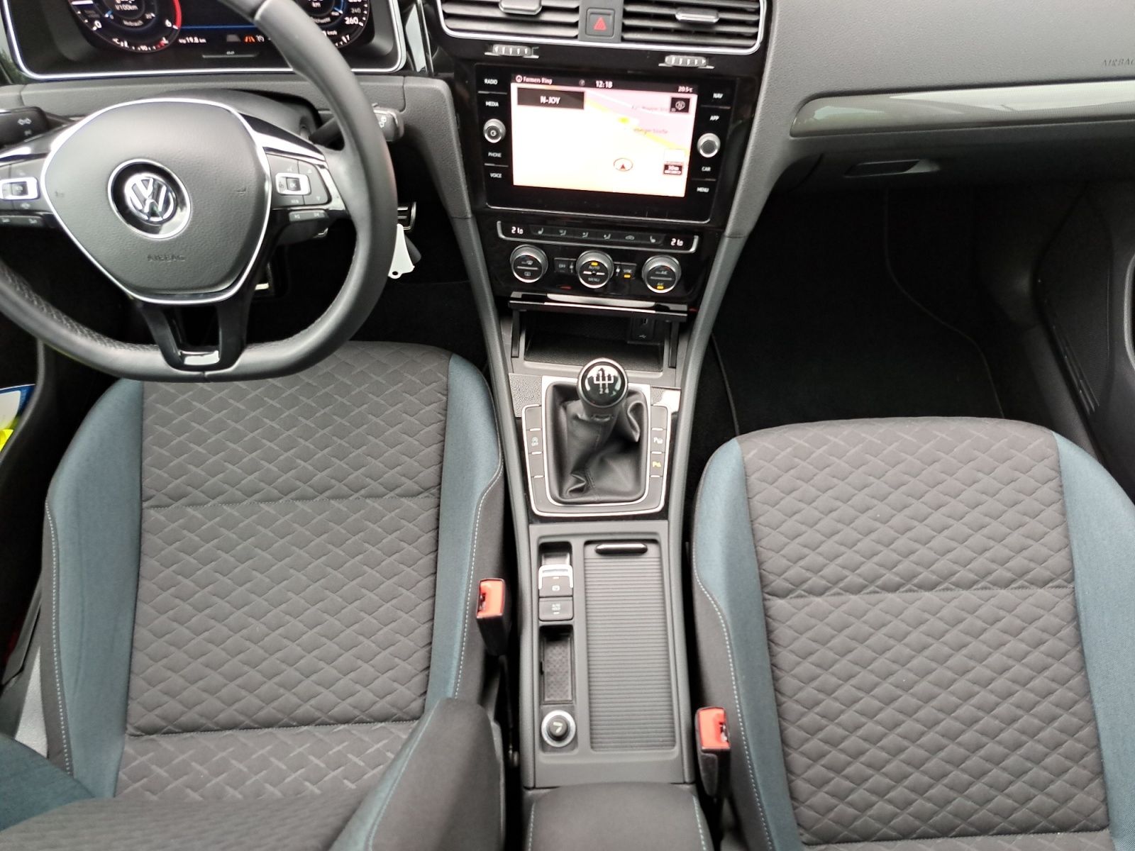 Volkswagen Golf - Bild 22