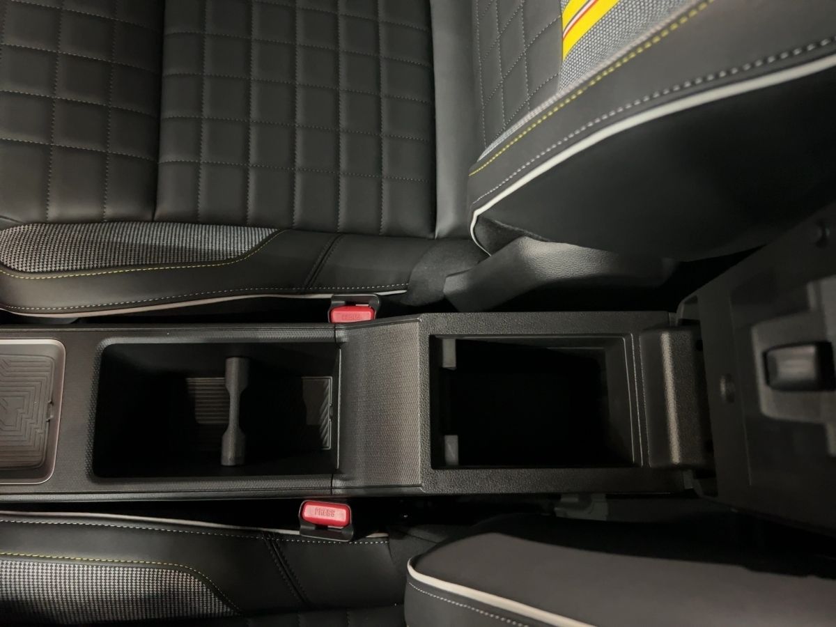 Renault R 4 - Bild 15