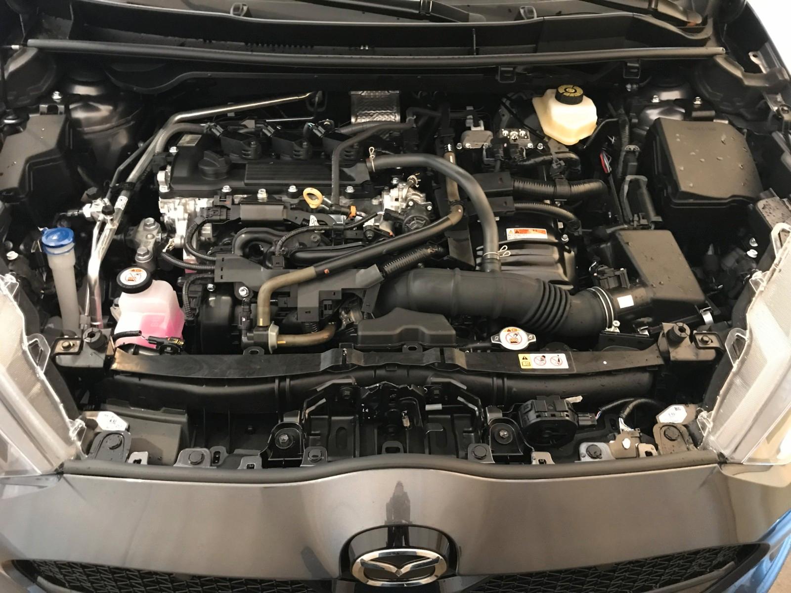 Mazda 2 Hybrid 1.5L Hybrid VVT-i 116 CVT HOMURA PLUS
