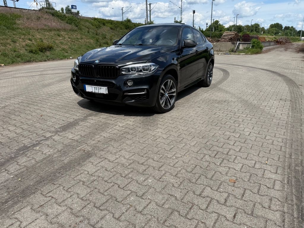 Image of BMW X6 M50