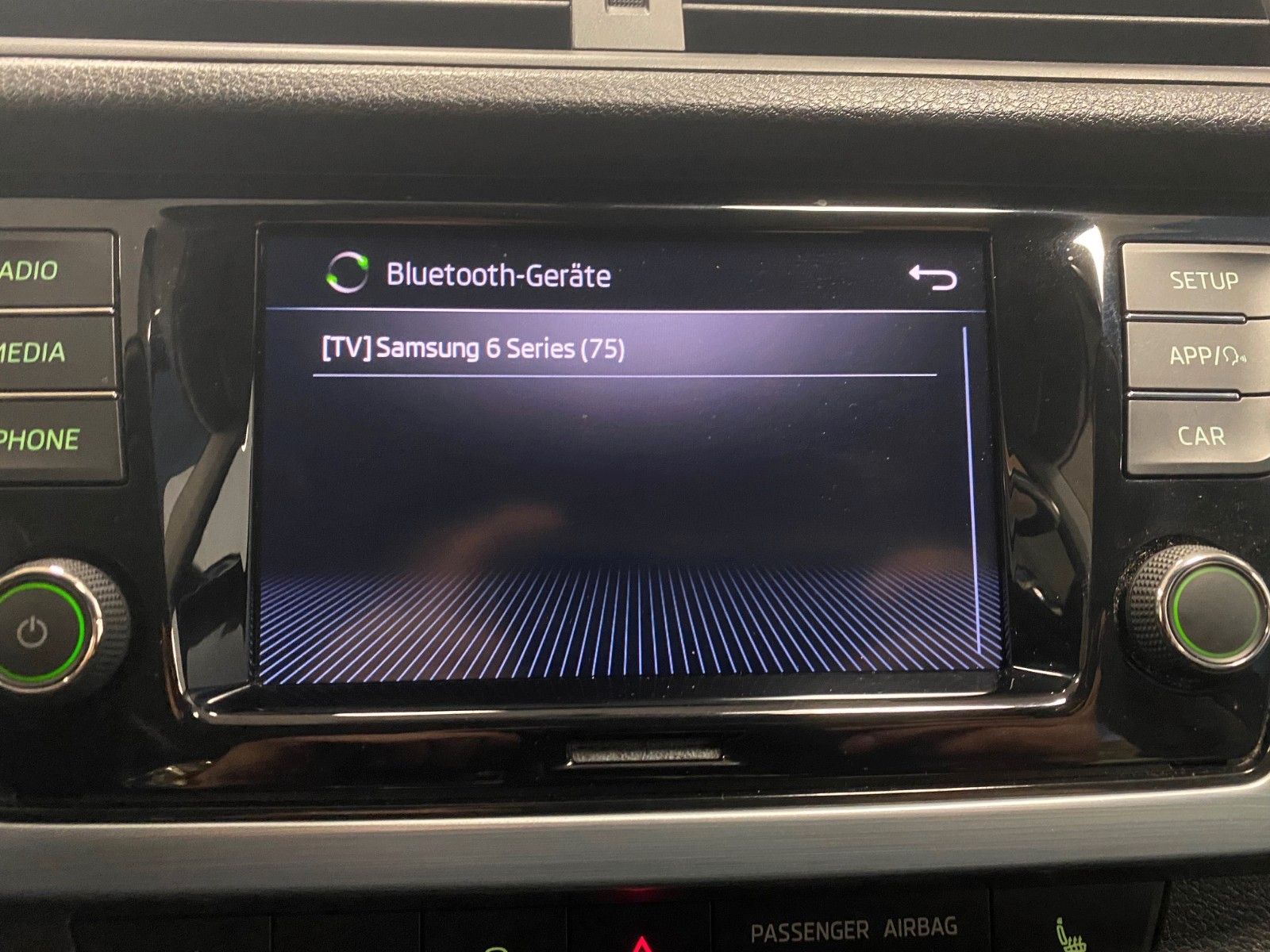 Fahrzeugabbildung SKODA Fabia 1.0l TSI Ambition+KAMERA+AndroidAuto+ALU++
