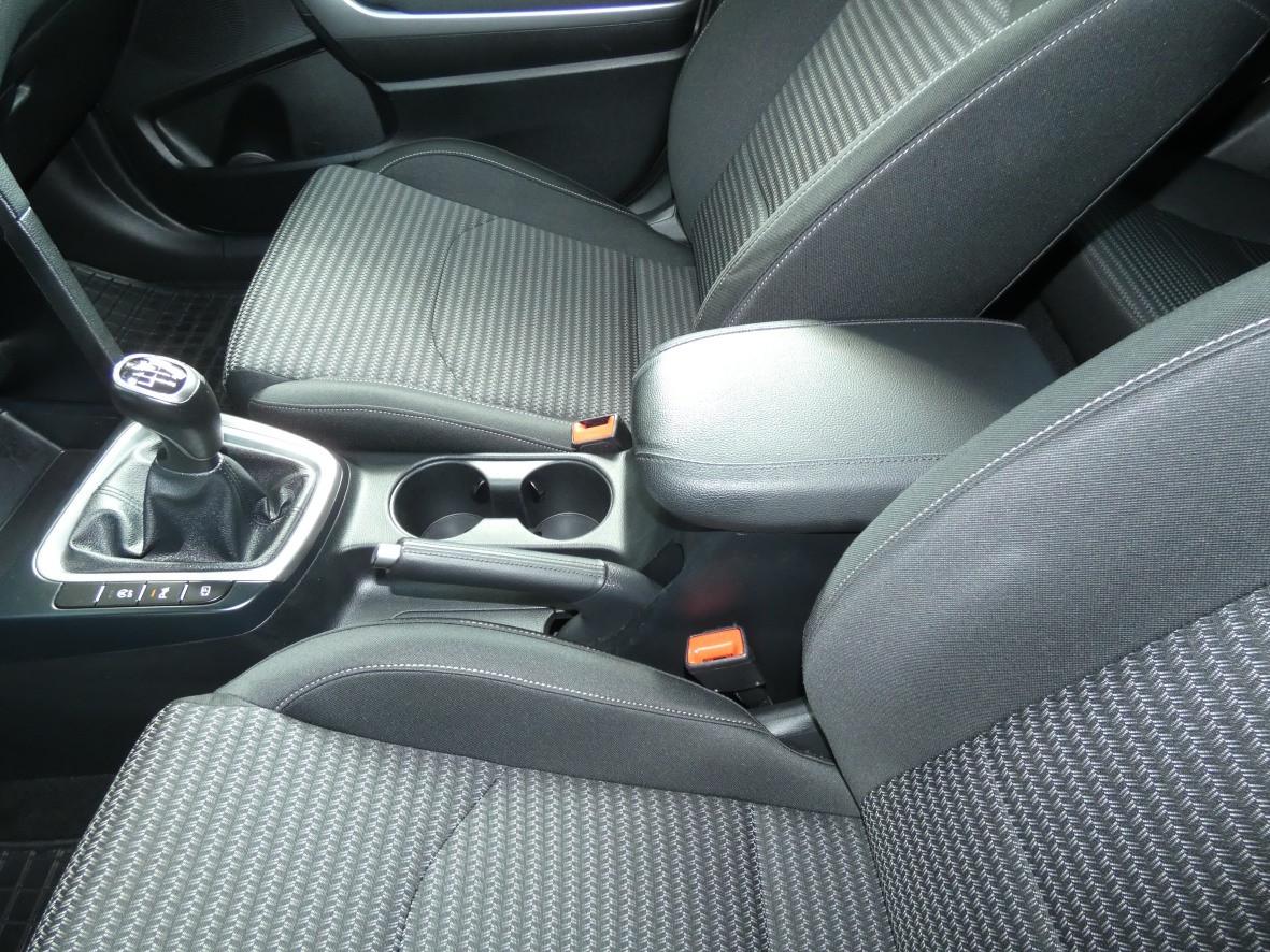 Kia cee'd SW 1.5 T-GDI Kamera LM PDC LED Klima SHZ