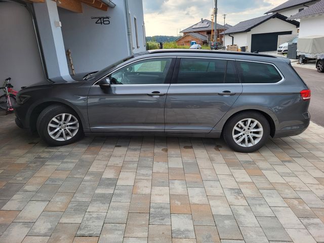 VW Passat Variant 2.0 TDI DSG Comfortline Varia...