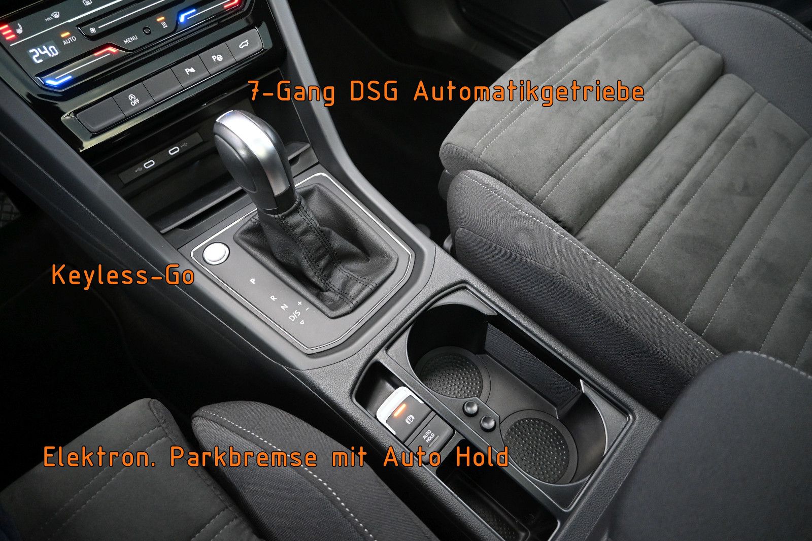 Fahrzeugabbildung Volkswagen Touran 2.0 TDI DSG °ACC°AHK°PANO°STANDHEIZ°7-SI°