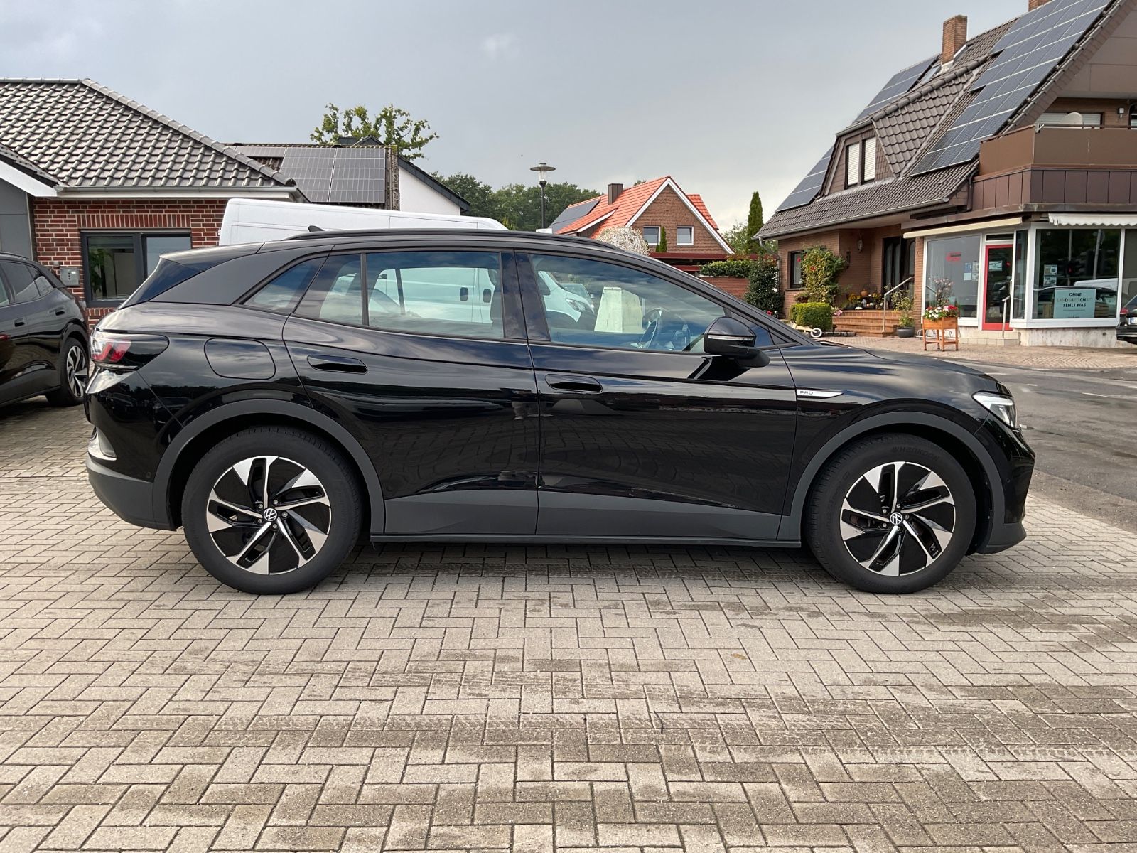 Fahrzeugabbildung Volkswagen ID.4 Pro Perform 82kWh,Navi,Wärmepumpe,Kamera