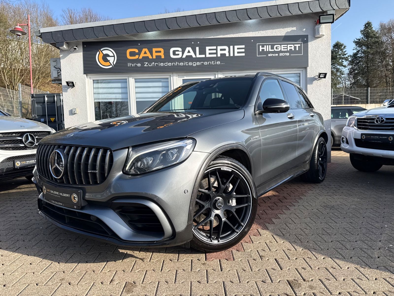 MERCEDES-BENZ GLC 63 AMG 4Matic*TEMPOMAT*LED*AHK*KAMERA*SPURHA