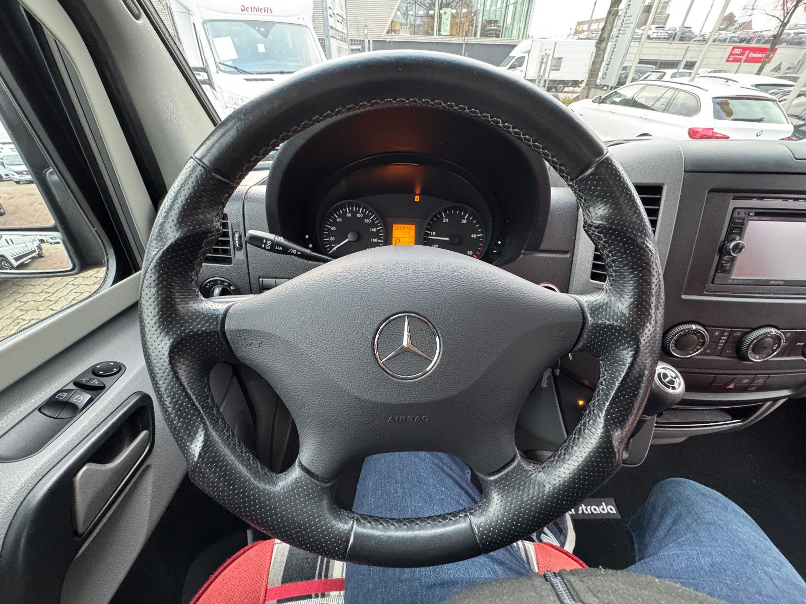 Fahrzeugabbildung La Strada REGENT S MERCEDES SPRINTER 7G-TRONIC SOLAR 1HAND
