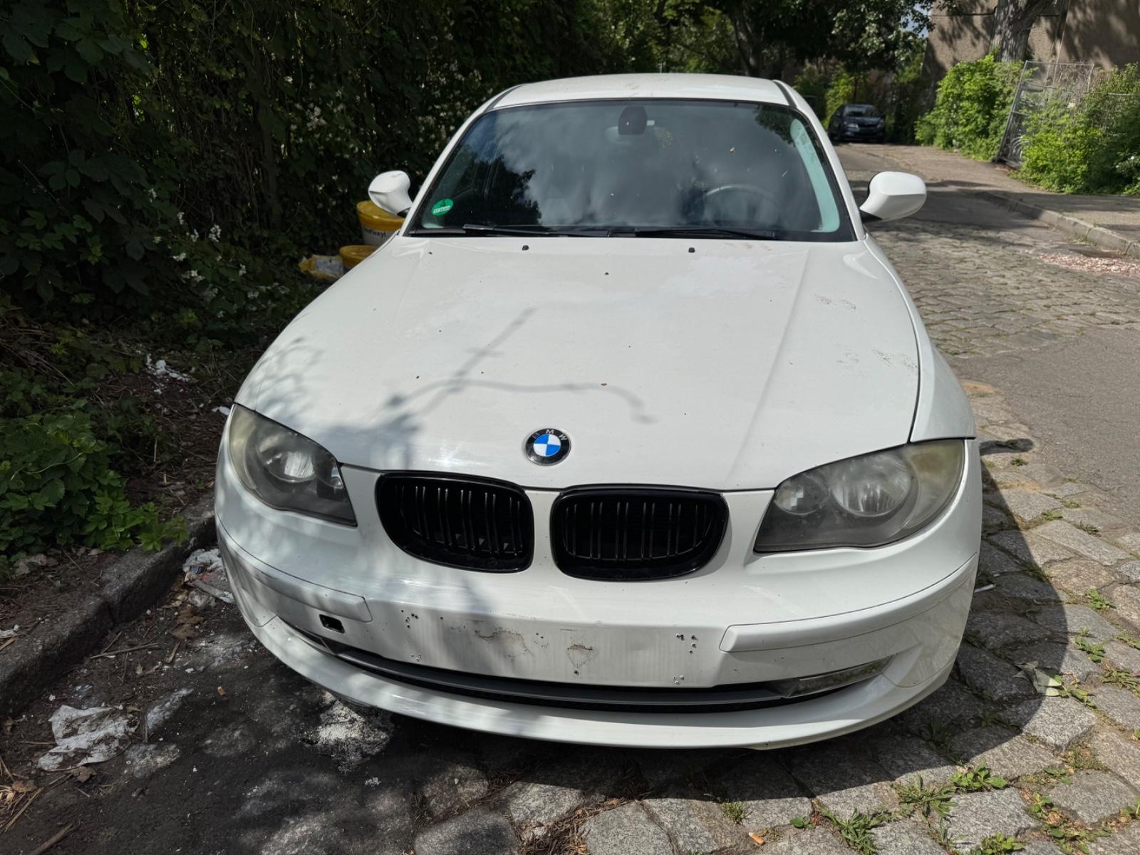 BMW 118i Edition Lifestyle/ Motor Problem