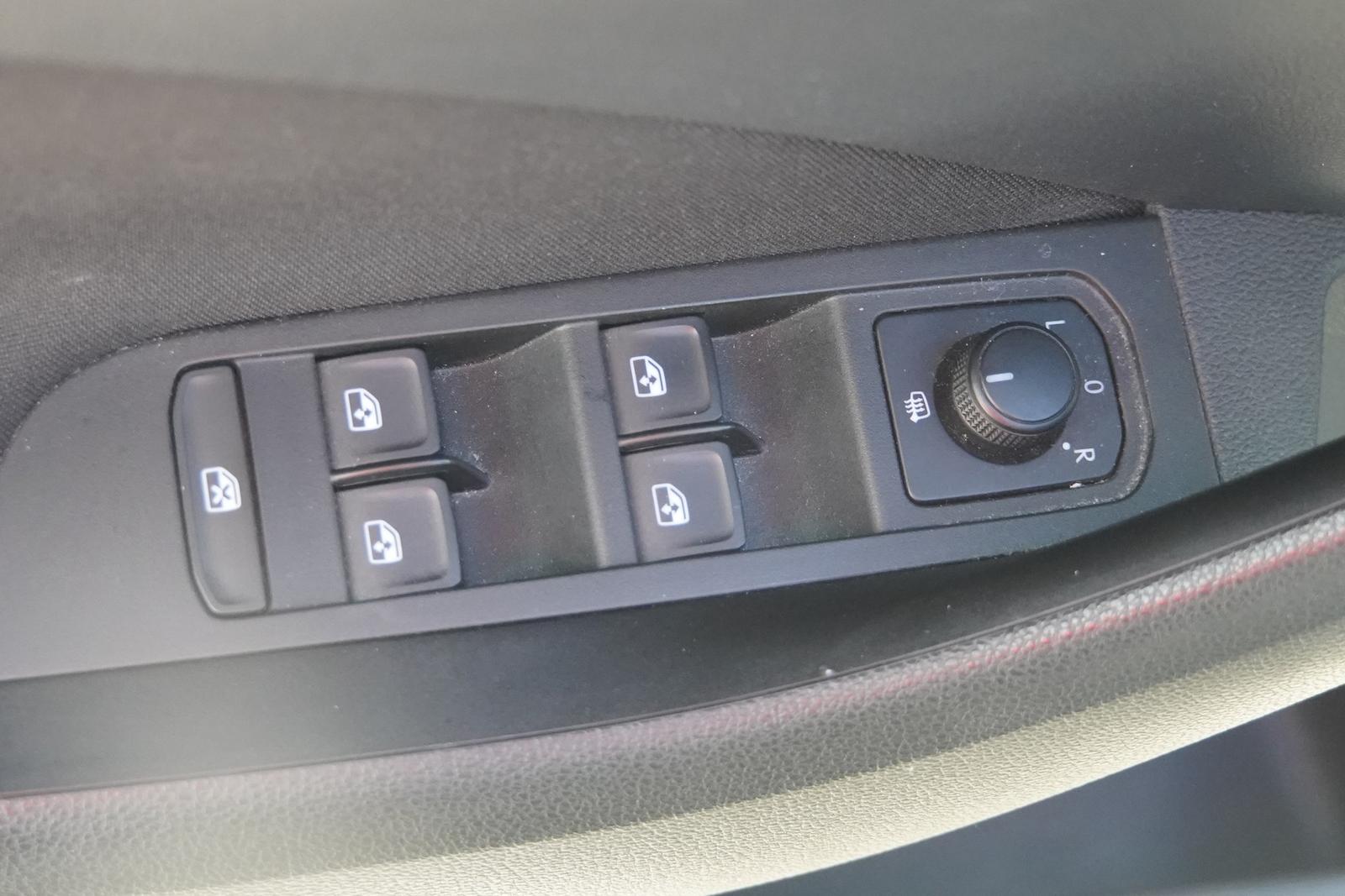 Skoda Kamiq 1.0 TSI DSG LED Sitzheizung Tempomat