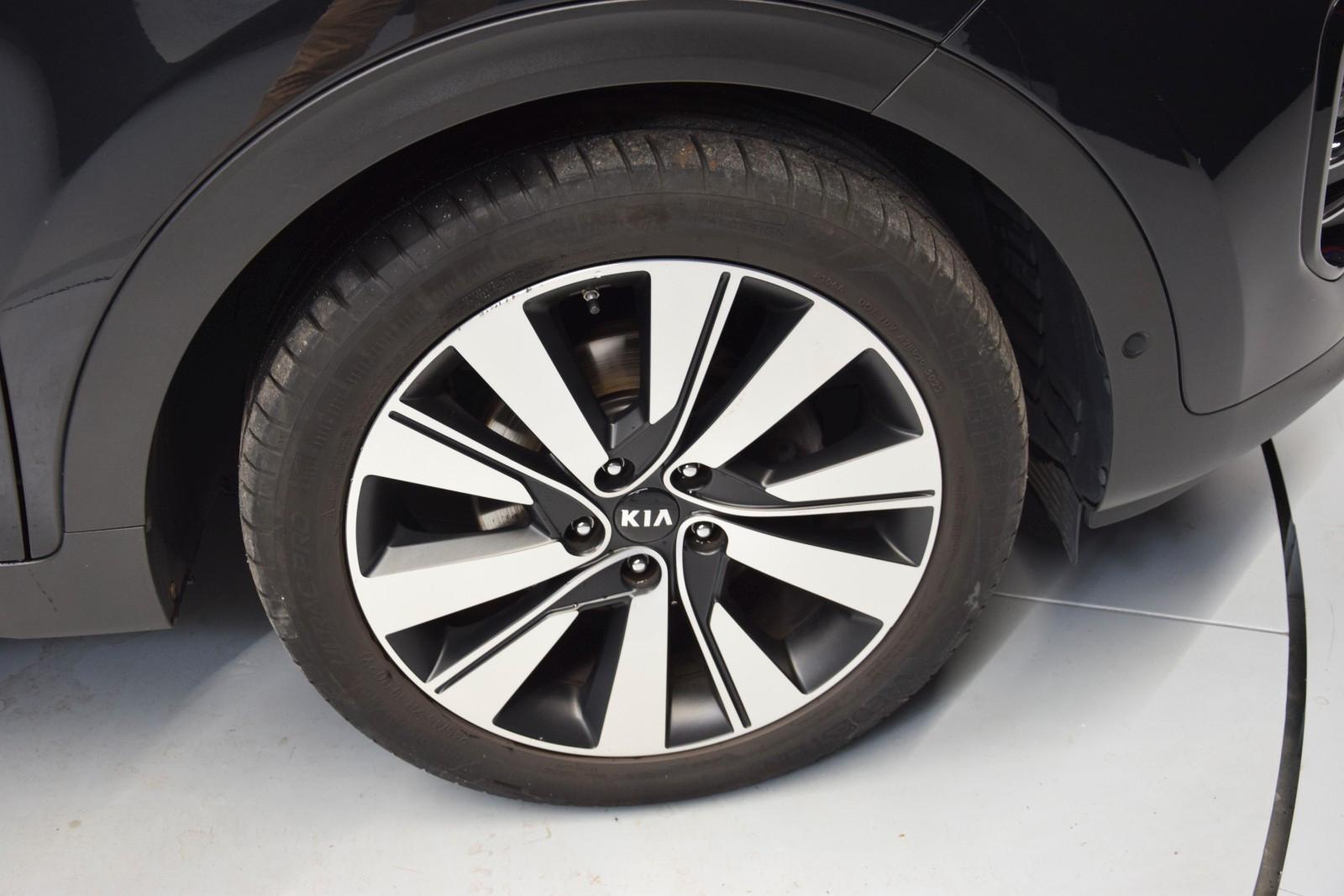 Kia Sportage Platinum Edition 4WD Pano JBL Bi-Xenon