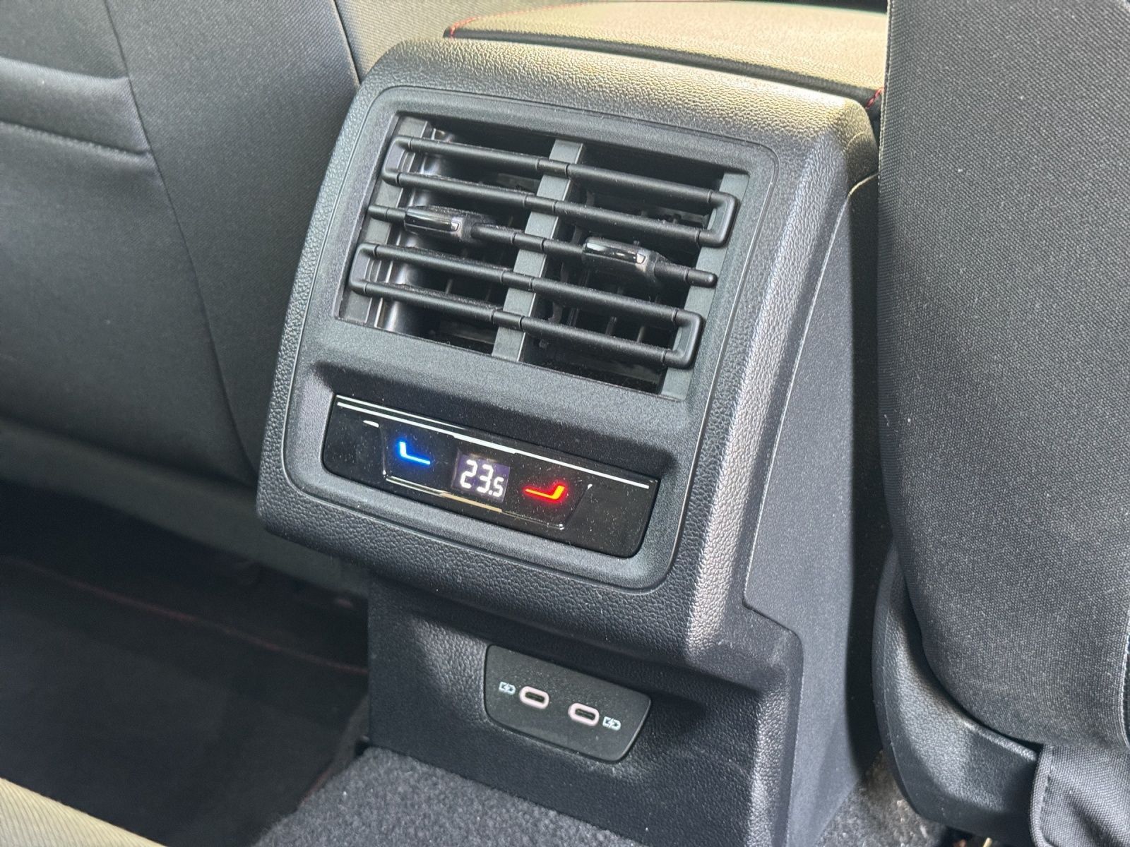 Volkswagen Golf - Bild 16