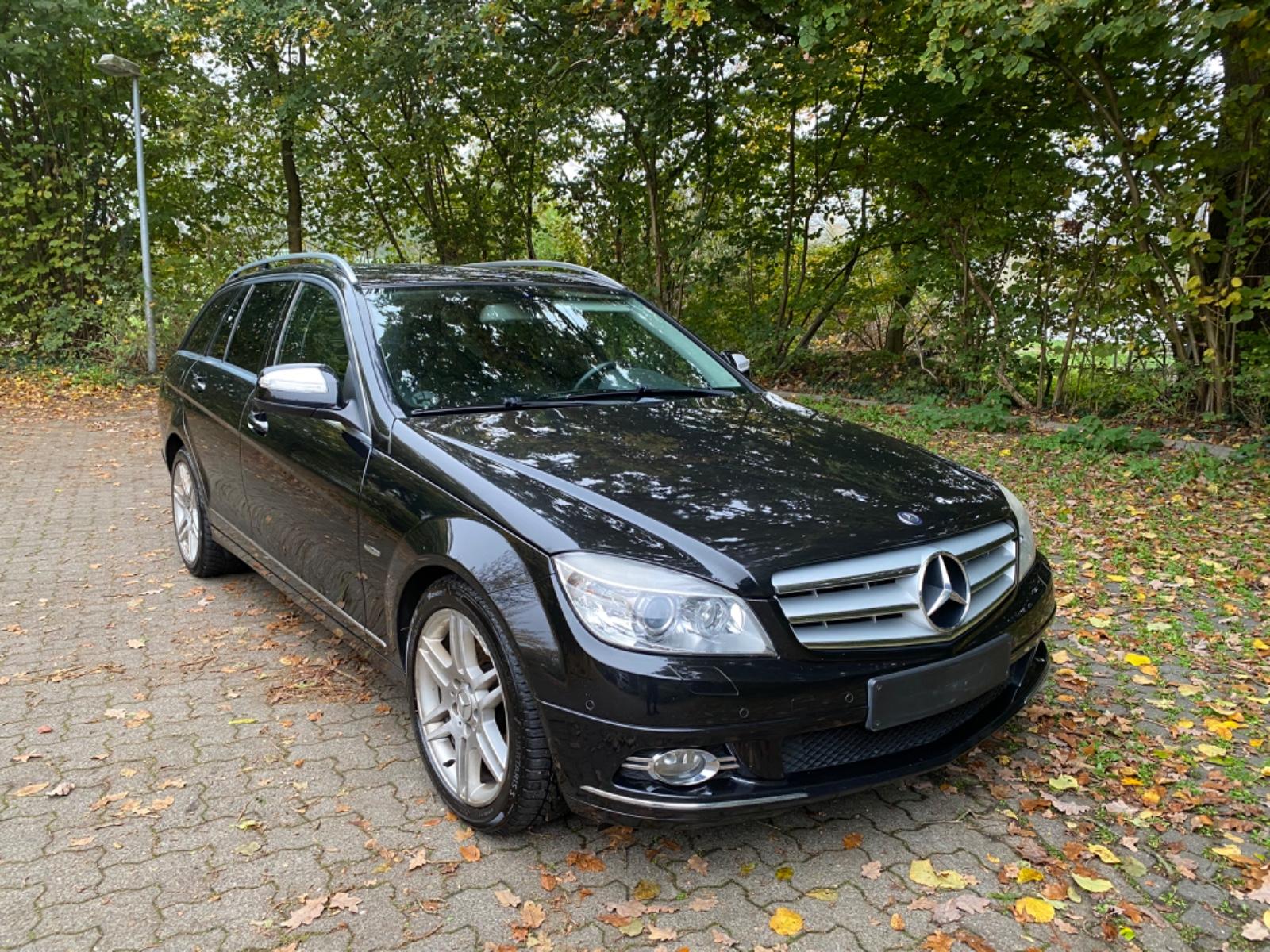Mercedes-Benz C200 2013 — photo 12