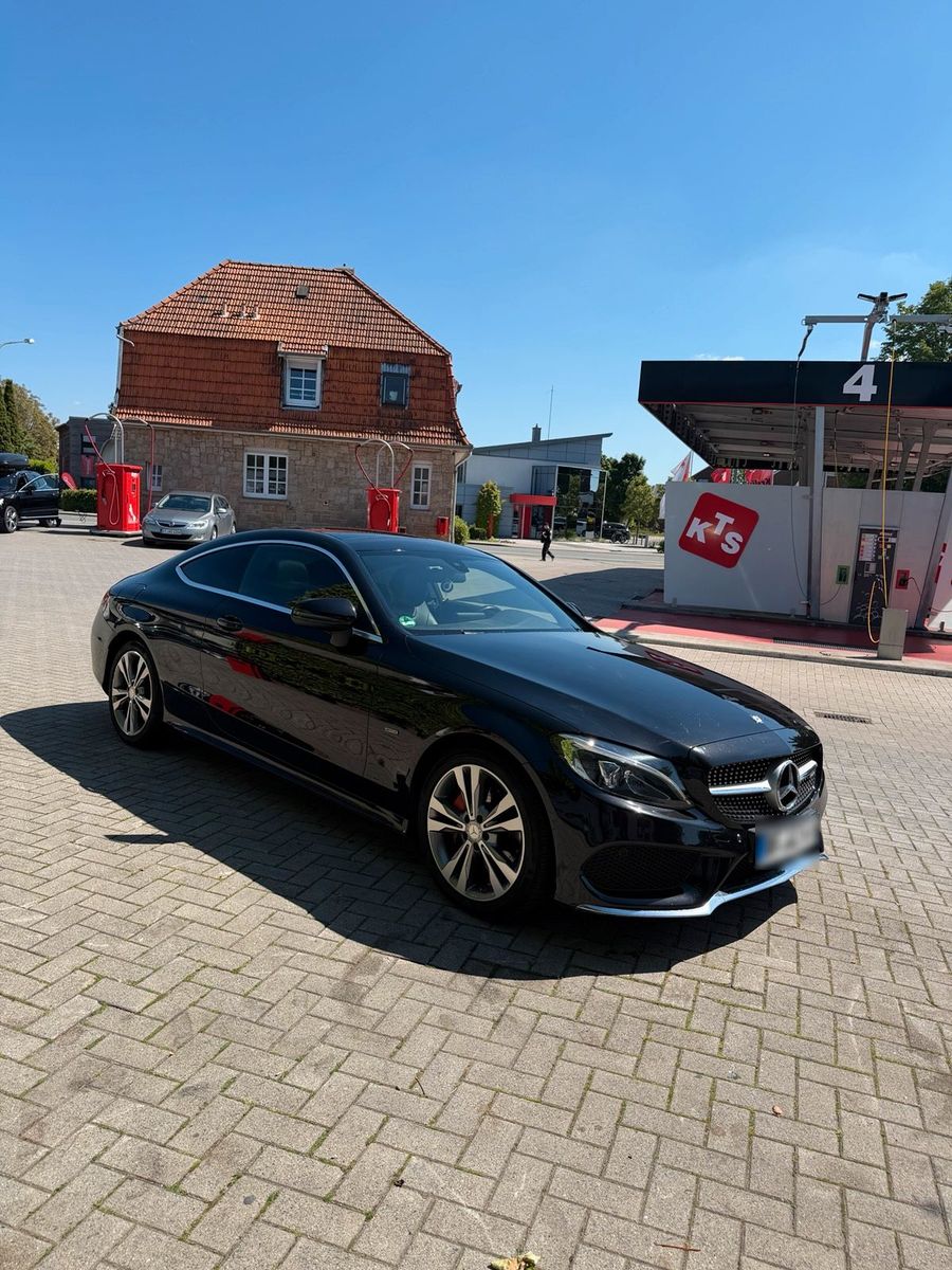 MERCEDES-BENZ Mercedes Benz C180 Coupé AMG