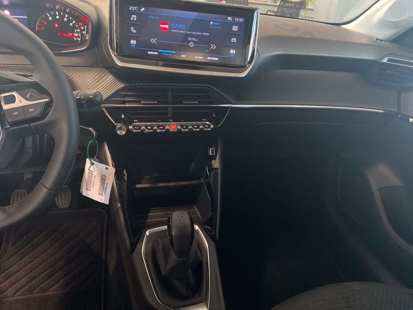 Fahrzeugabbildung Peugeot 208 Style 1.2 PureTech 75 EU6e