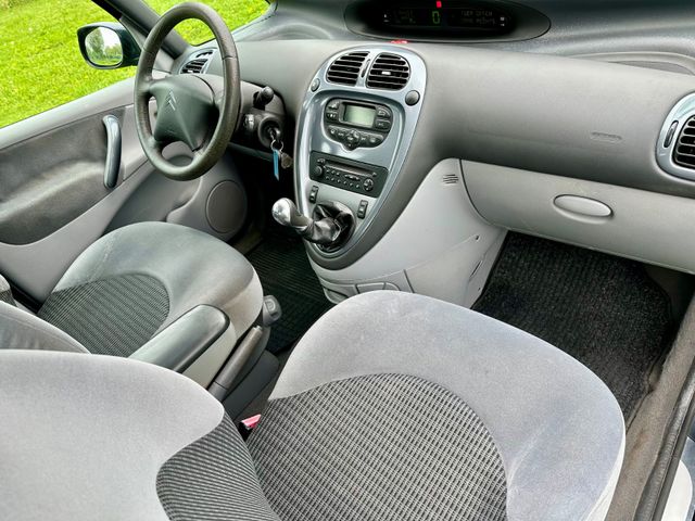 Citroën Xsara Picasso 1.8 16V Confort — Bild 6