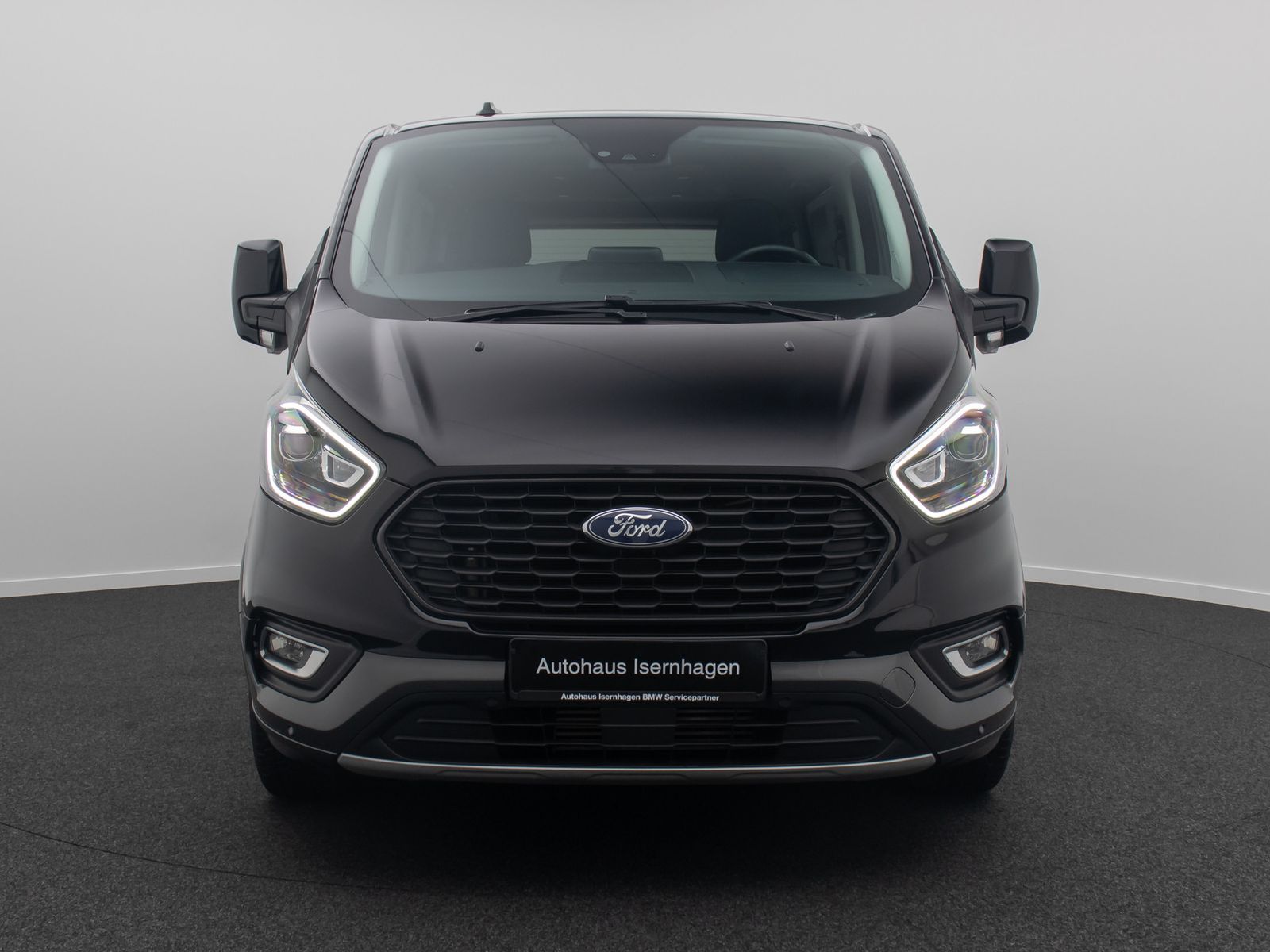 Fahrzeugabbildung Ford Custom Tourneo Active ACC Bi-Xenon DriveAss DAB