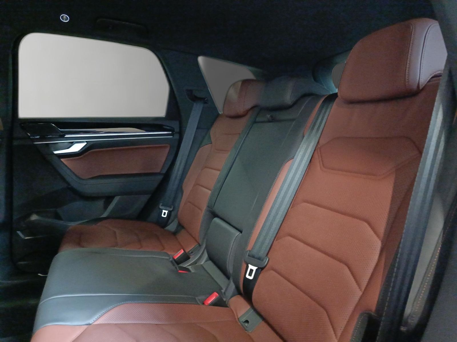 Volkswagen Touareg - Bild 18