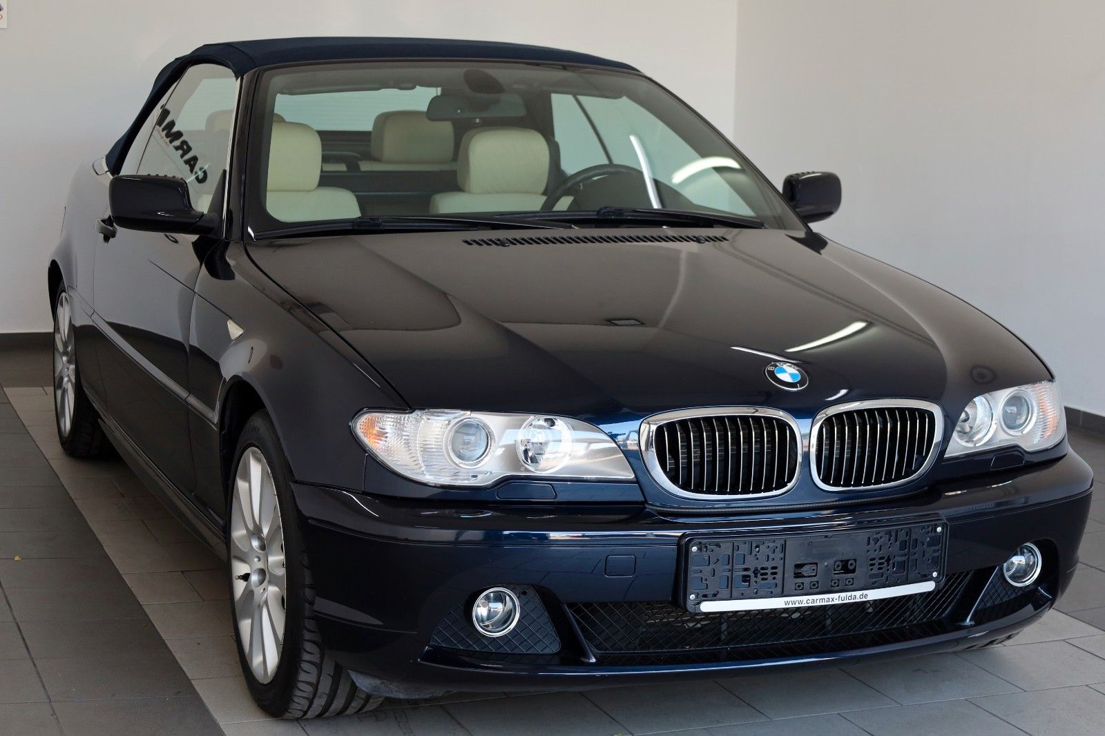 Fahrzeugabbildung BMW Cabrio 318 Ci Edition Exclusive Leder,Xenon,SH