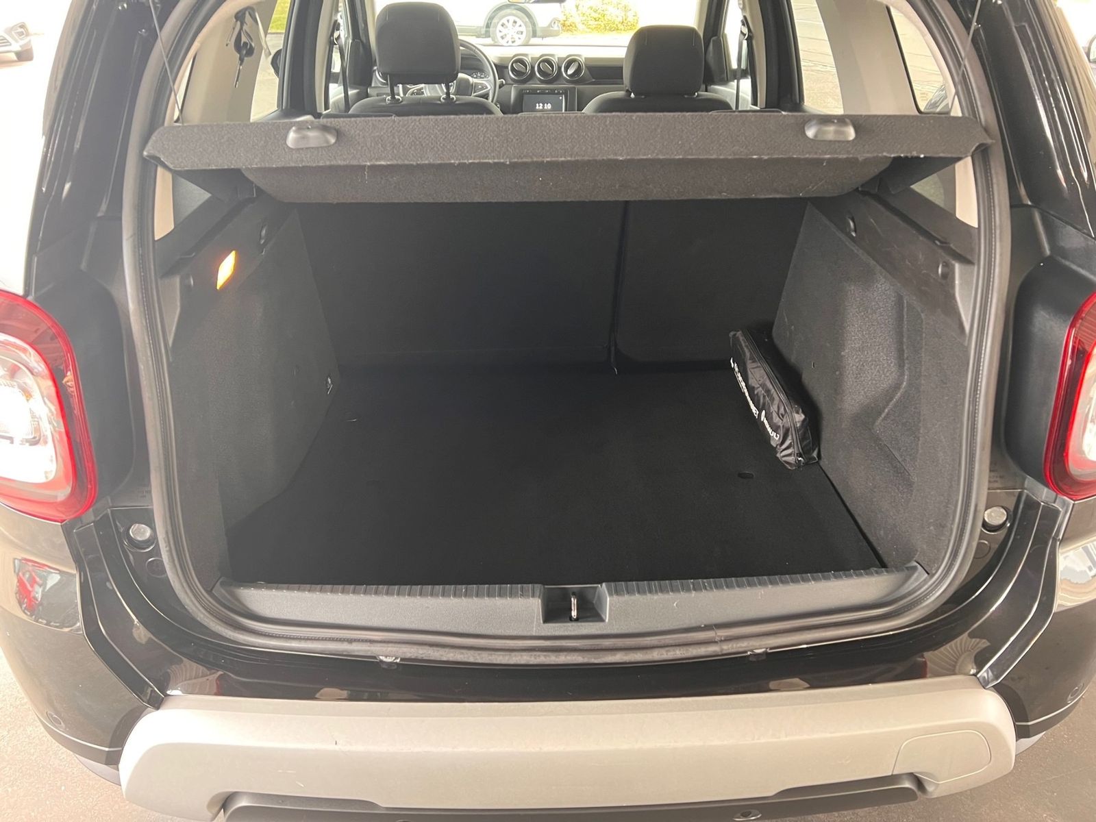 Fahrzeugabbildung Dacia Duster Prestige dCi 110 Navi Freispr. Kamera SHZ