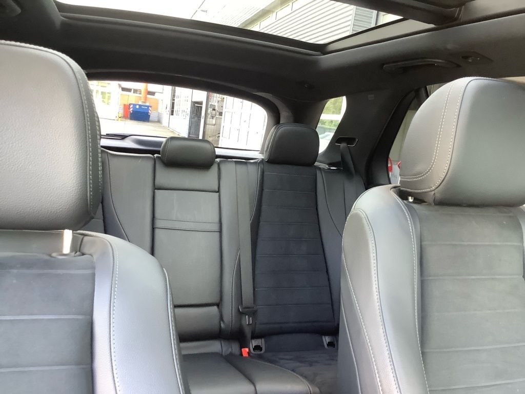 Mercedes-Benz GLE 450 4M AMG MBUX PANO DISTR MBEAM NIGHT AHK foto 14