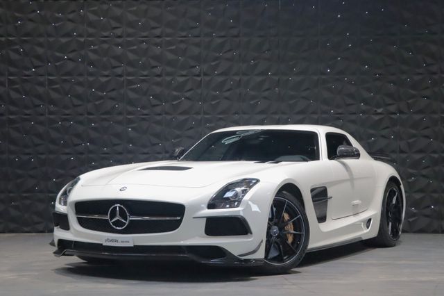 Mercedes-Benz SLS AMG BLACK SERIES - Like New - Carbon