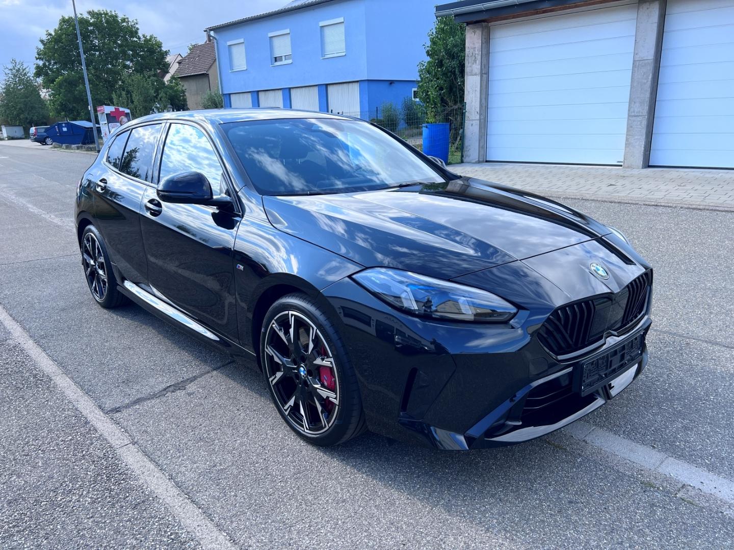 BMW 120 i M-Sport-PRO ACC HUD LED+ 360° KoZG eHECK