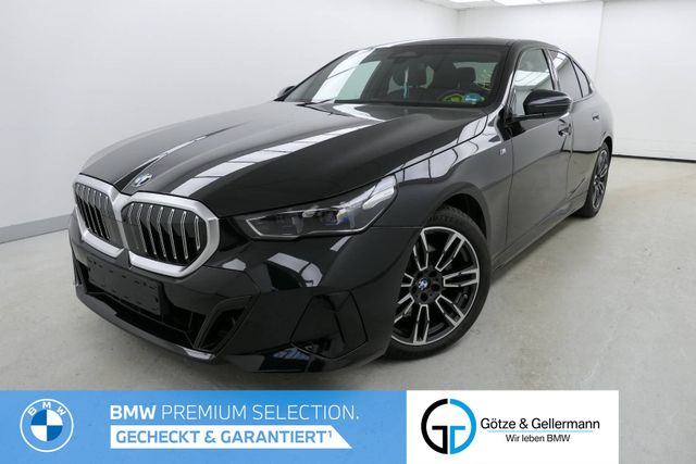 BMW 520i M Sport //Standheizung Pano HeadUp