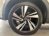Volkswagen T-Roc 2.0 TDI DSG R-Line NAV+MATRIX+PANO+ACC+SHZ - Volkswagen T-Roc R mit Diesel-Antrieb