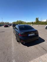 BMW 330e Advantage Automatik Advantage - BMW 330 Unfallwagen